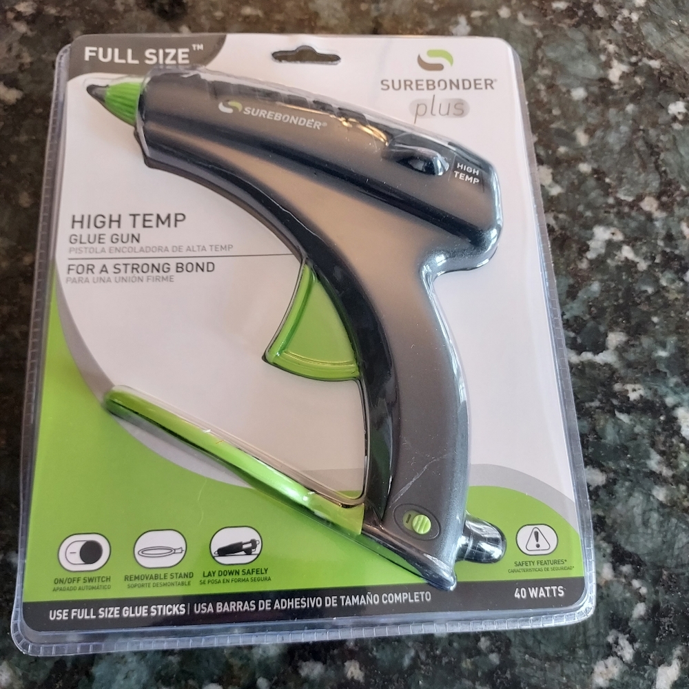 NIB High heat Glue Gun